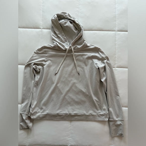 vuori halo hoodie - Picture 2 of 6